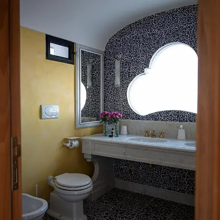 La Rondinaia Pensionat 4*