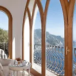 La Rondinaia Ραβέλλο