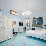 Πανσιόν La Rondinaia 4*