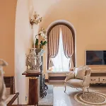 La Rondinaia Πανσιόν Ραβέλλο