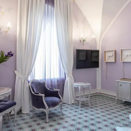 La Rondinaia 4*