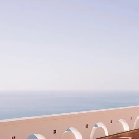 La Rondinaia 4*