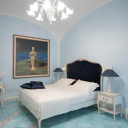 La Rondinaia 4*