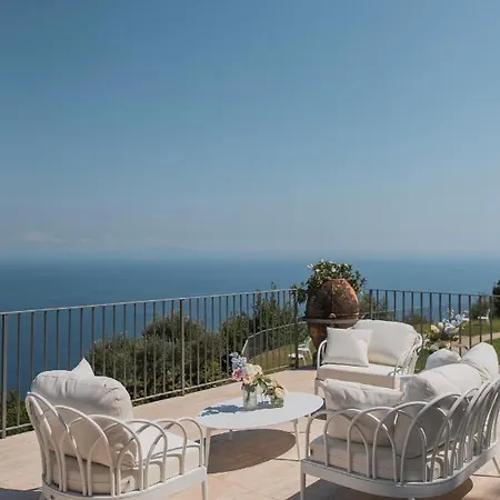 Gasthuis La Rondinaia Ravello
